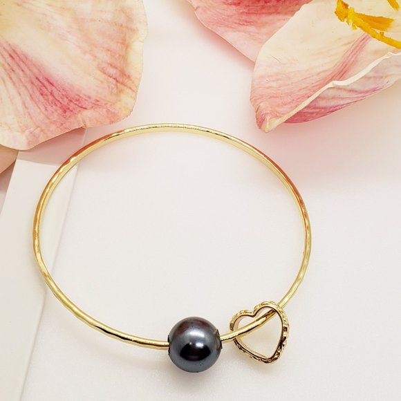 Customize Your Own Bracelet, Size, Pearl Color and Charm - Picture 11 of 16